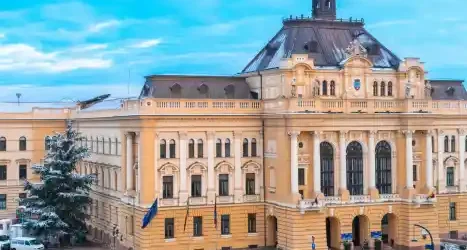 Oradea 2026 Acces GRATUIT la Sinagogi, Muzee și Transport Public